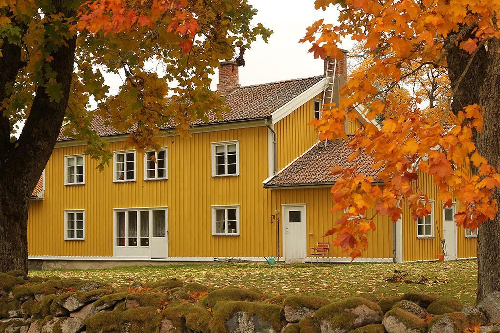 Hallebergs Bed&Breakfast Skara Buitenkant foto