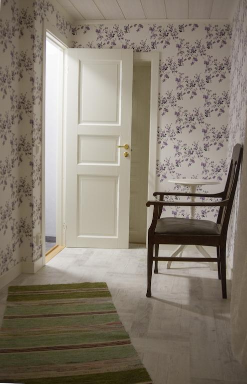Hallebergs Bed&Breakfast Skara Kamer foto